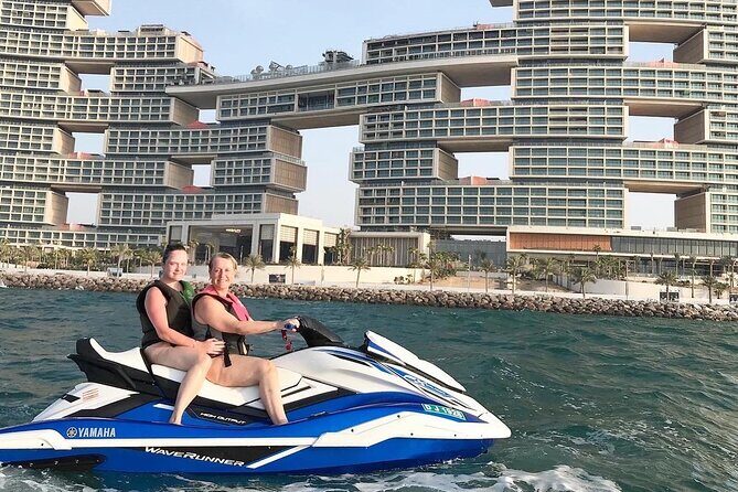1 hour Jetski Tour - Burj Al Arab and Royal Atlantis - The Yamaha 2-Seater Ride: How Fast You Go and How the Guide Keeps It Safe