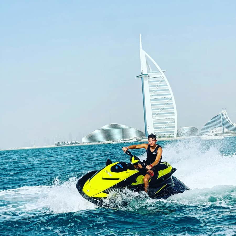 1-Hour Royal Atlantis Jet Ski Tour - Palm Jumeirah and the Royal Atlantis: Why the Water Angle Feels Different