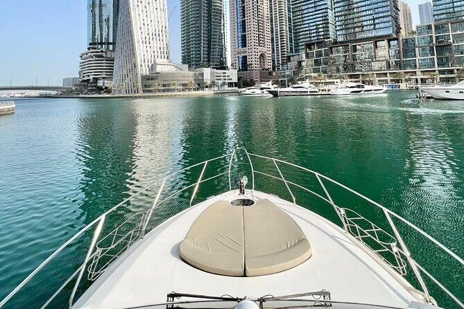 2-Hour Dubai Sea Escape, Swim, Tan & Sightseeing - Swimming and Tan Time: What to Expect From the Experience Name