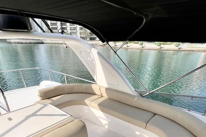2-Hour Dubai Sea Escape, Swim, Tan & Sightseeing - The Breakfast Setup: Simple, Tasty, and Actually Useful
