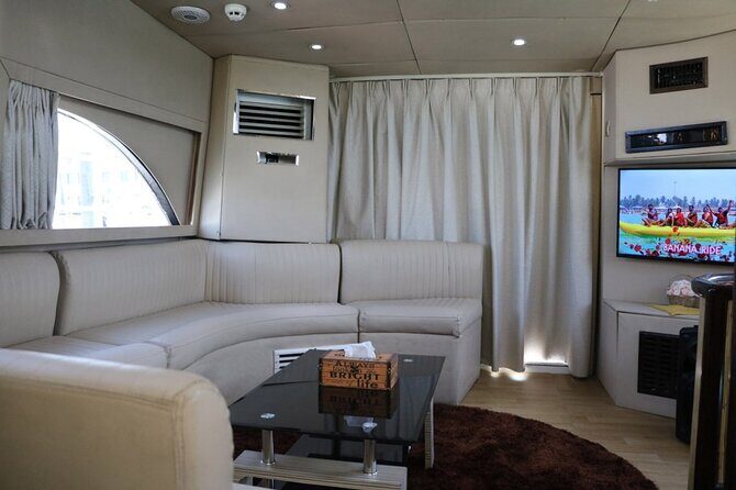 2-Hour Private Yacht 50ft Tour Around Burj Al-Arab - Why a Burj Al-Arab yacht loop feels worth your time