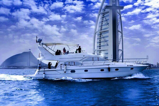 2 Hour Yacht Tour Around Palm Island - Who should book this Palm Island yacht cruise