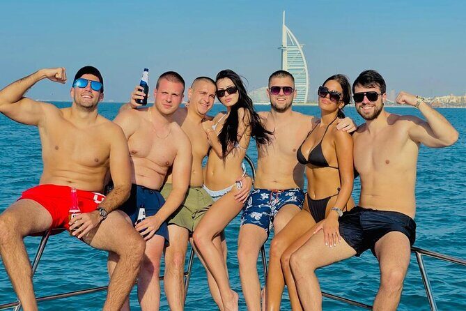 2 Hours Dubai Marina 50ft Private Luxury Yacht Sightseeing Tour - Getting on board: meeting point, no pickup, and what to expect