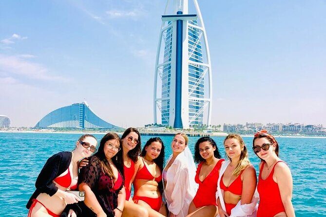 2 Hours Dubai Marina 50ft Private Luxury Yacht Sightseeing Tour - Stop 2: JBR (Bluewaters) for Ain Dubai-style views