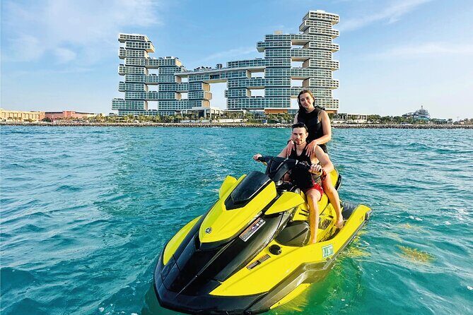 20-Minute Private Dubai Jet Ski Ride - The Burj Al Arab Route and the Photo Break