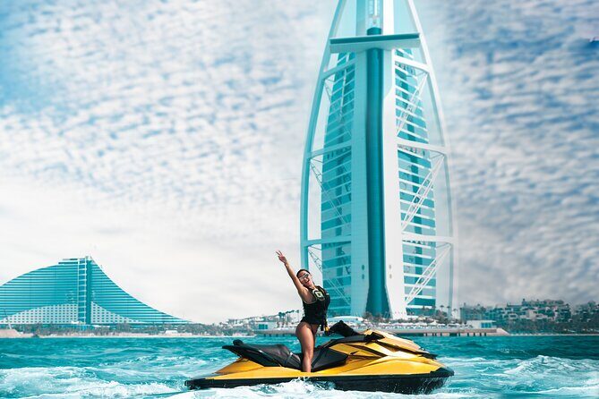 24 Karat Gold Jet Ski Adventure with Burj Khalifa View - Getting Started at Jumeirah 2: What Happens Before You Ride