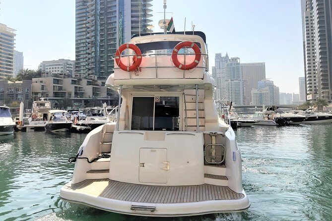 3-Hour Luxury Yacht Cruise from Dubai Marina - Meeting Point and Timing: Dubai Marina Logistics, Plain and Simple