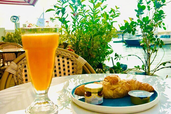 30-Min Jet Ski Tour: English Breakfast, Burj Al Arab View Bliss - Jet Skiing to Burj Al Arab: What the 30 Minutes Really Feels Like