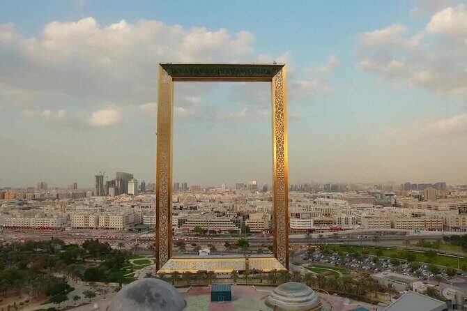 4 Hour Dubai Layover Private Tour with Airport Transfers. - The Abra/Water-Crossing Moment: A Different Dubai Angle