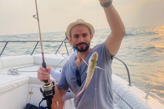 4-Hour Private Deep Sea Fishing Trip - Fishing plan: bottom bait fishing and jigging (two chances to get bites)