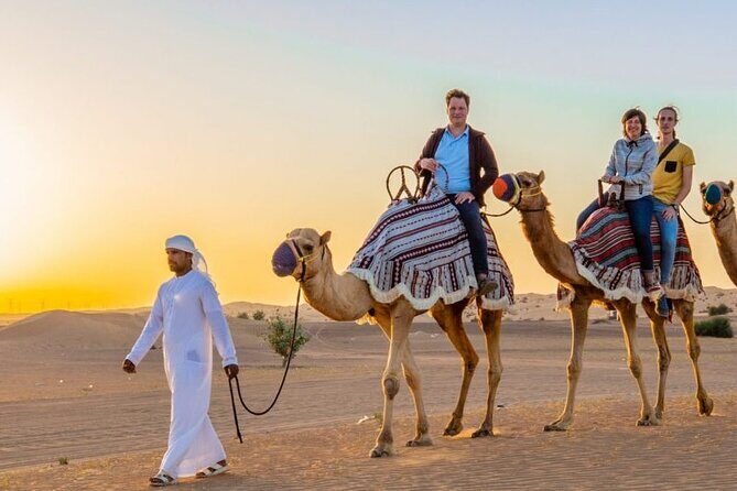 4X4 Dubai Desert Safari with BBQ Dinner and Lot More - Getting out of Dubai: pickup and the 4x4 approach to Lahbab
