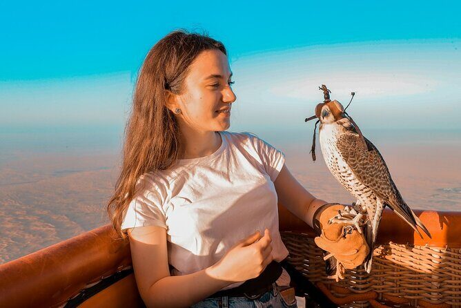 5-Hour Private Guided Tour with 1-Hour Hot Air Balloon Ride - Proposal-friendly timing: why sunrise in the desert works