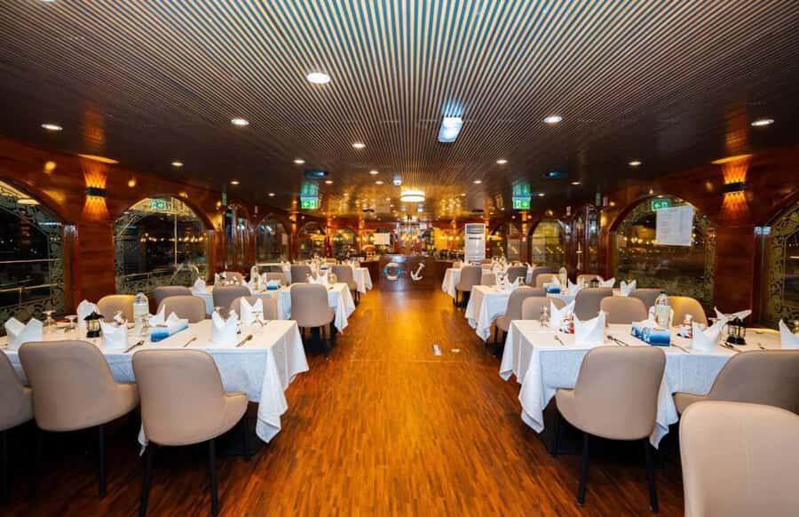 5-Star Marina Dhow Dinner Cruise With Live Entertainment - Photo opportunities over the Arabian Gulf: where you’ll want your camera ready
