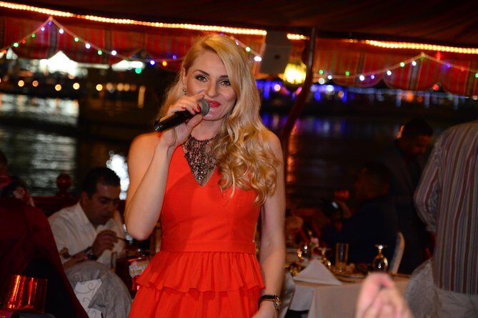 5-Star Premium Dhowstar Dhow Cruise Dubai - Seating on deck vs. cabins: comfort and views