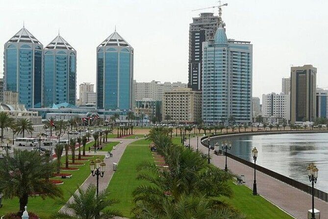 6 Emirates Tour from Dubai - Sharjah Corniche, Qanat al Qasba, and the Islamic Art Museum