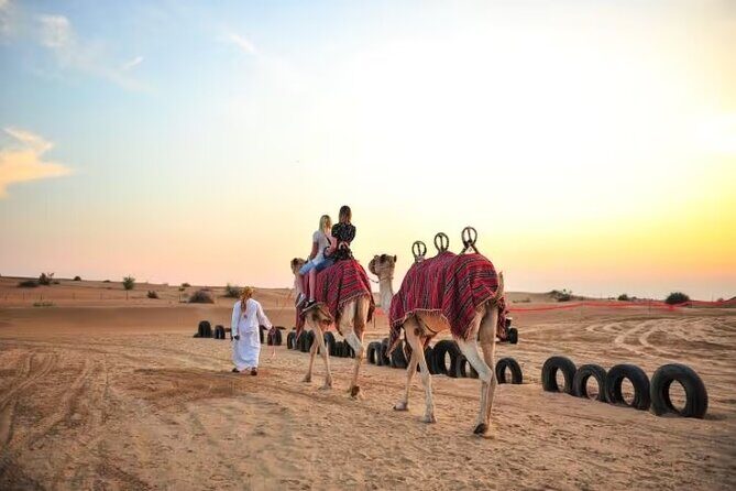 6-Hour Private Desert Safari Experience with BBQ Dinner in Dubai - Sunset photos, golden dunes, and what the camp evening really delivers