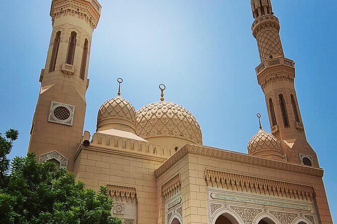 6-Hours Dubai City Tour with Guide and Pick Up - Burj Khalifa and Angle Wings: Icon Photos at Fast Speed