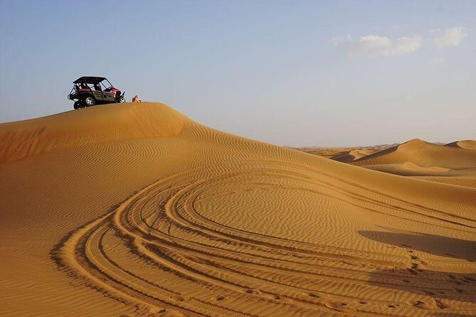 7-hour Small Group 4x4 Desert Safari Tour with Buffet Dinner in Dubai - Small Group Energy: Why Max 15 Changes the Feel