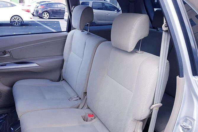 7 Seater Car/Minivan With Driver - Half/Full Day - How the 5- and 10-Hour Private Driver Rental Works