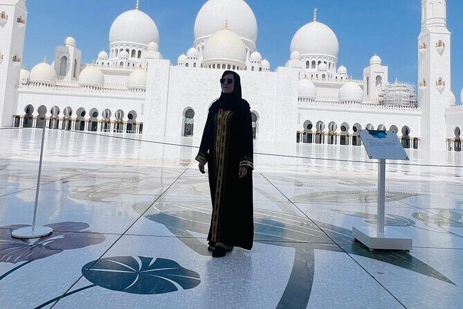 8 hours Abu Dhabi Grand Mosque and Qasar Al Watan Palace Tour - Price and Value Check: Why $94.89 Can Work (Even With Extra Fees)