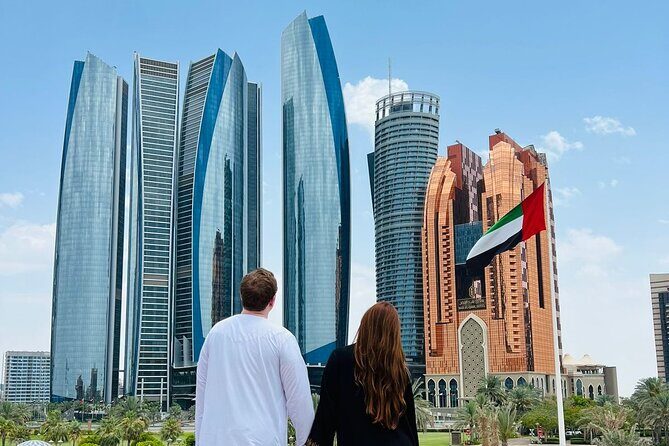 8 hours Abu Dhabi Grand Mosque and Qasar Al Watan Palace Tour - What to Wear and Bring for This Mosque-and-Palace Style Day