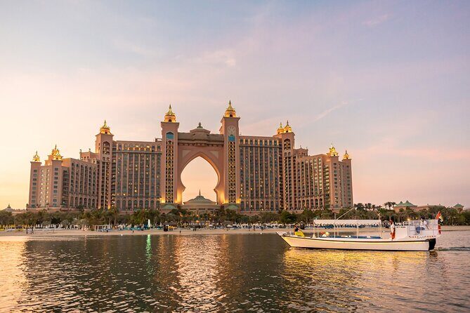Abra Tours - Dubai Sightseeing Cruises (Shared Boat Tours) - A 2-Hour Ride That Makes Sunset Feel Worth It
