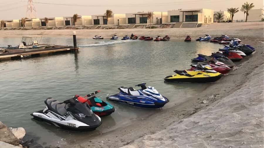 Abu Dhabi 1-Hour Jet Ski Rental - The ride: 1 hour of Persian Gulf motion and Abu Dhabi skyline views