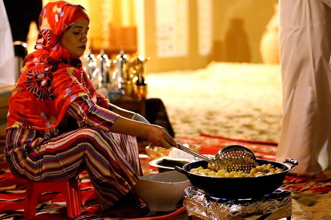 Abu Dhabi Afternoon Desert Safari and BBQ Dinner - Entertainment in camp: belly dance and tannoura dance