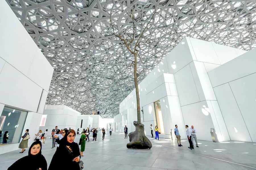 Abu Dhabi: Big Bus Hop-On Hop-Off Sightseeing Tour - Timing, gaps between buses, and how to avoid wasting your day