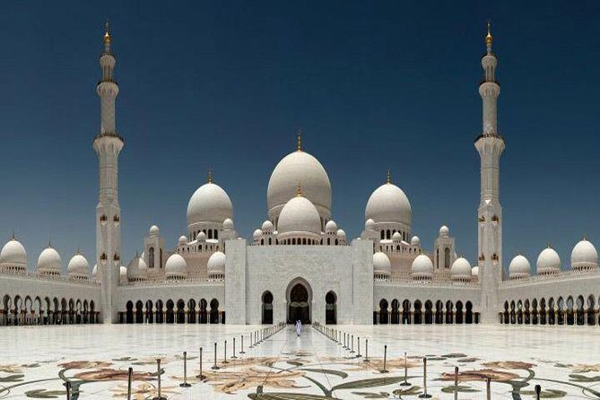 Abu Dhabi City Full Day Sightseeing Tour From Dubai - Sheikh Zayed Grand Mosque: how the one-hour visit really feels