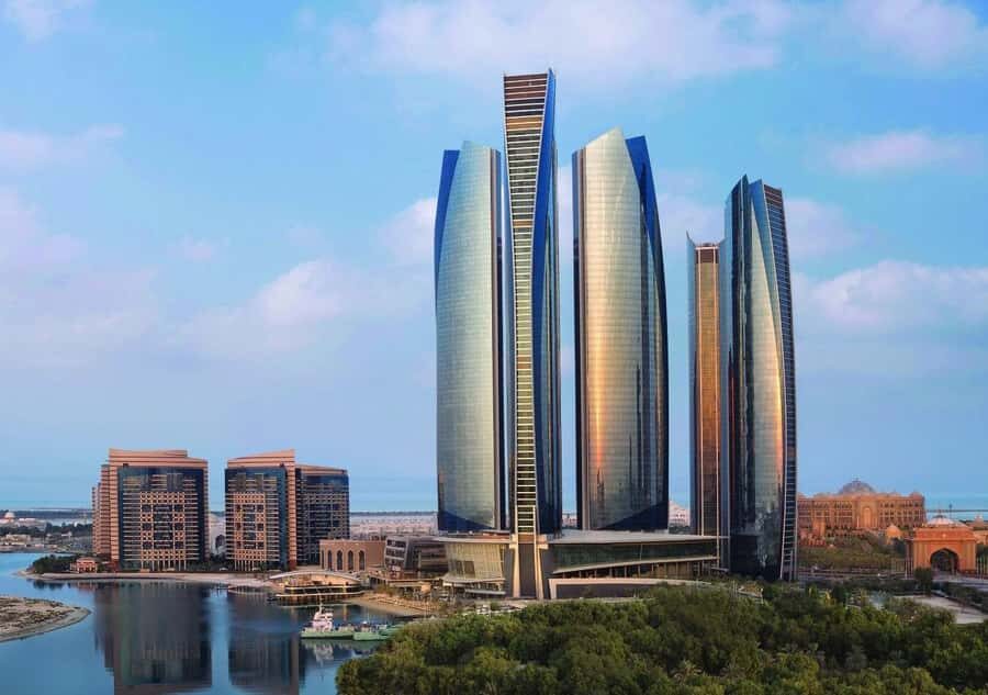 Abu Dhabi: City Tour and Desert Safari Package - Key highlights you can actually plan around