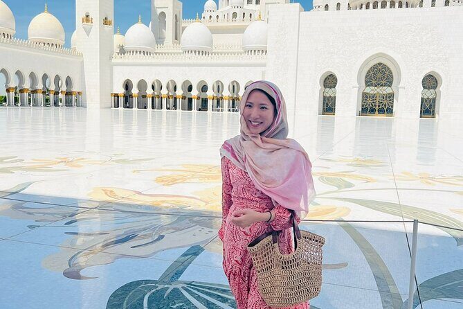 Abu Dhabi City Tour and Qasr AL Watan - ADNEC, Al Bateen, and Etihad Towers: quick hits of modern Abu Dhabi