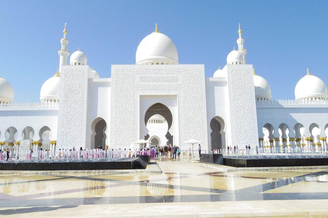 Abu Dhabi City Tour Drive Through Yas Island - Why this Abu Dhabi day trip feels worth the drive