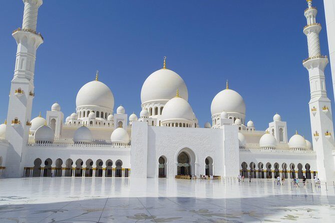 Abu Dhabi City Tour Drive Through Yas Island - Heritage Village and Museum: 30 minutes that actually adds meaning