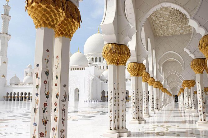 Abu Dhabi City Tour, Emirates Palace, Grand Mosque, Louvre Museum - Qasr Al Watan and Miraj Islamic Art Gallery: culture with short stops
