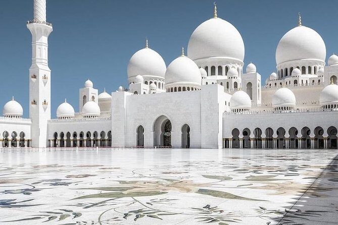 Abu Dhabi City Tour, Emirates Palace, Grand Mosque, Louvre Museum - Emirates Palace photo time and the filming-story bonus