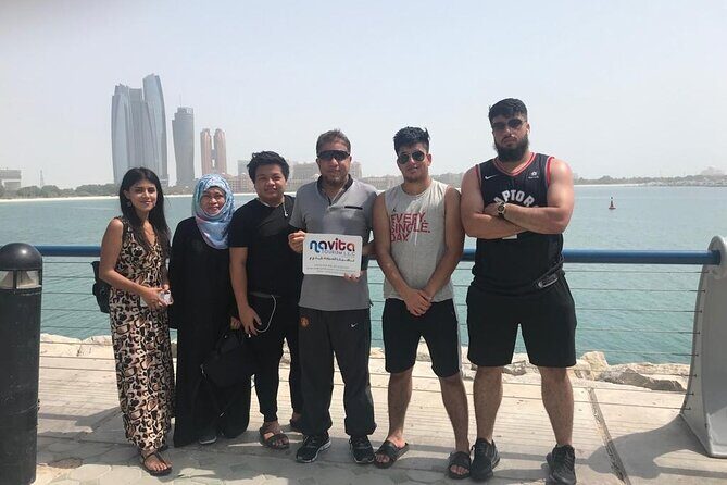 Abu Dhabi City Tour from Abu Dhabi - Etihad Towers, Presidential Palace, and Emirates Palace: Big Names, Mostly Photo Time