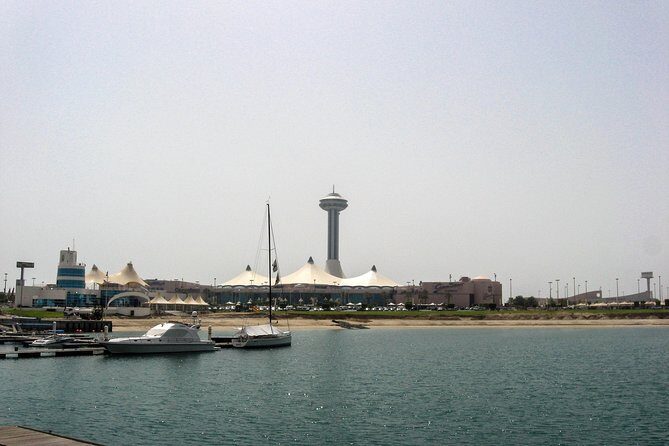 Abu Dhabi City Tour – Full Day Sightseeing with Grand Mosque - Sheikh Zayed Grand Mosque Center: Your Best Shot at a Proper First Look