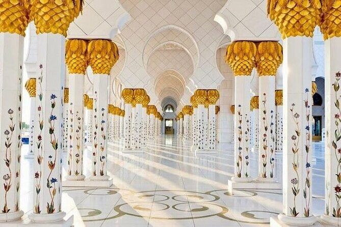 Abu Dhabi City Tour, Grand Mosque, Emirates Palace And The Louvre - Louvre Abu Dhabi: what you get in an hour