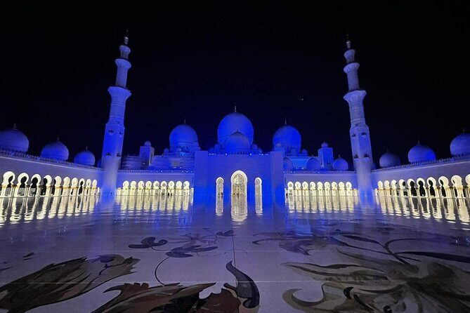 Abu Dhabi City Tour + Louver Museum, Sharing Basis - Louvre Abu Dhabi on Saadiyat Island: a museum experience with architecture built in