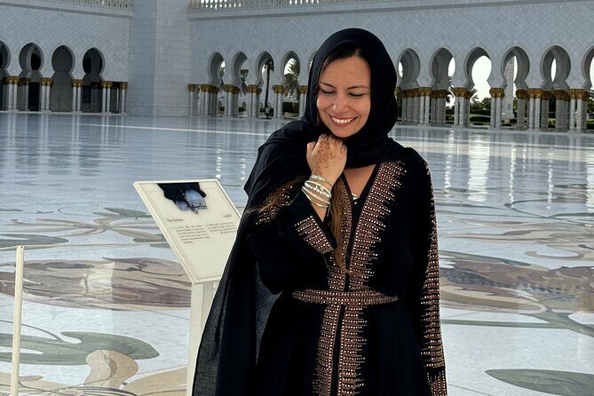 Abu Dhabi City Tour + Lunch - A private Abu Dhabi day that actually feels like a day