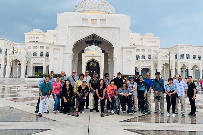 Abu Dhabi City Tour With Ferrari World Entrance Tickets - Marian Mall lunch break (and how to avoid wasting it)