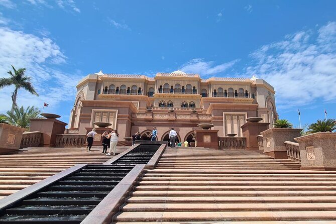 Abu Dhabi City Tour with Gold Coffee: A Taste of Luxury & Culture - Value check: is $204 a good deal?