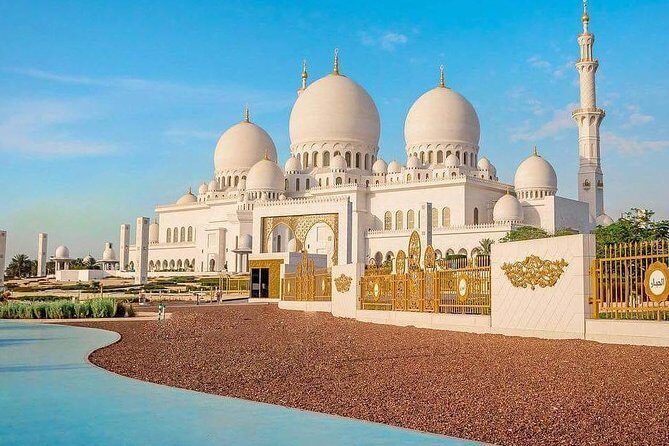 Abu Dhabi City Tour with Louvre Museum Entry Ticket - Stop 2: Louvre Abu Dhabi (Sunlight, Dome Design, and Real Art Time)