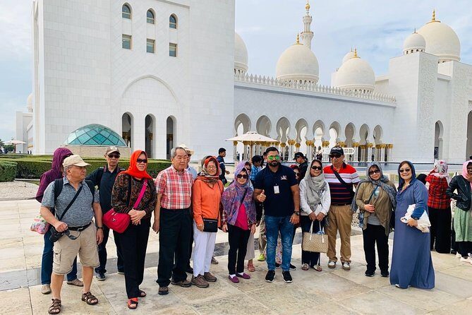 Abu Dhabi City Tour With Presidential Palace Entrance - Guided Tour - Dubai to Abu Dhabi: The Two-Bridge Island Drive and Quick Big-Port Context
