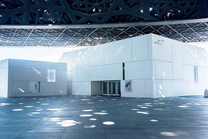 Abu Dhabi City Tour with Qasr al Watan With Free Shuttle Transfer - Stop 3: Marina Mall free time for lunch and a reset