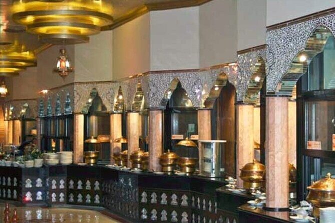 Abu Dhabi Day Trips With Buffet Lunch - Buffet lunch and included coffee/tea: fueling the long day