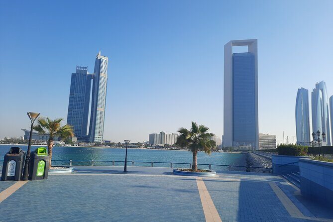 Abu Dhabi Full Day City Tour from Dubai - The Corniche: quick views that still feel like a real pause