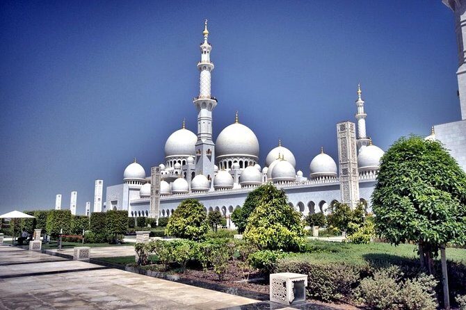 Abu Dhabi Full-Day Tour from Dubai - Getting to Abu Dhabi from Dubai: the comfort basics