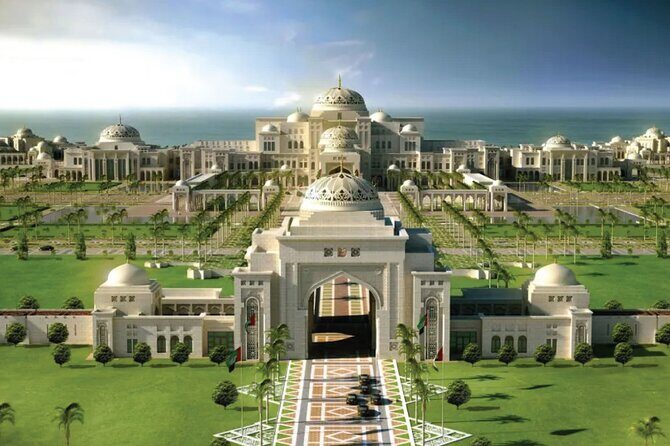 Abu Dhabi Golden Hour Gems Qasr Al Watan and Mosque Sunset Tour - Qasr Al Watan: the palace that plays with light and water